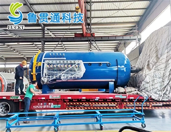 熱壓罐發(fā)貨現場(chǎng)